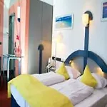Kastens 4* Düsseldorf