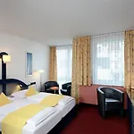 Ξενοδοχείο Kastens 4*