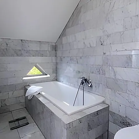 Kastens 4* Düsseldorf