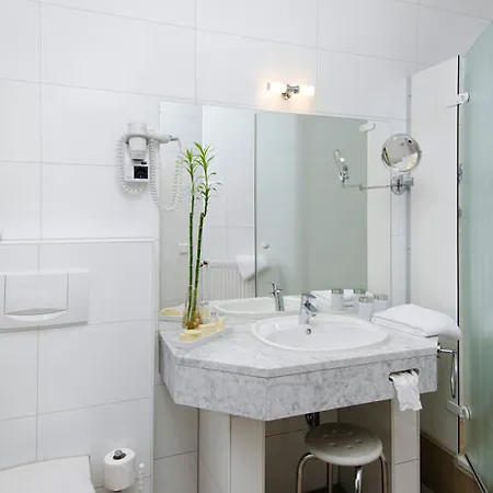 Hotel Kastens 4*