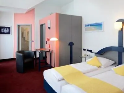 Kastens 4* Dusseldorf