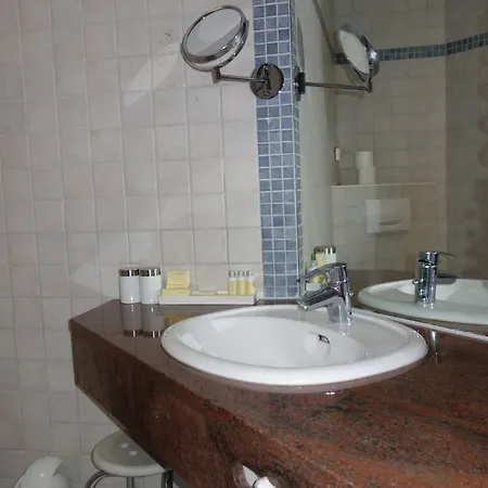 Kastens 4* Düsseldorf